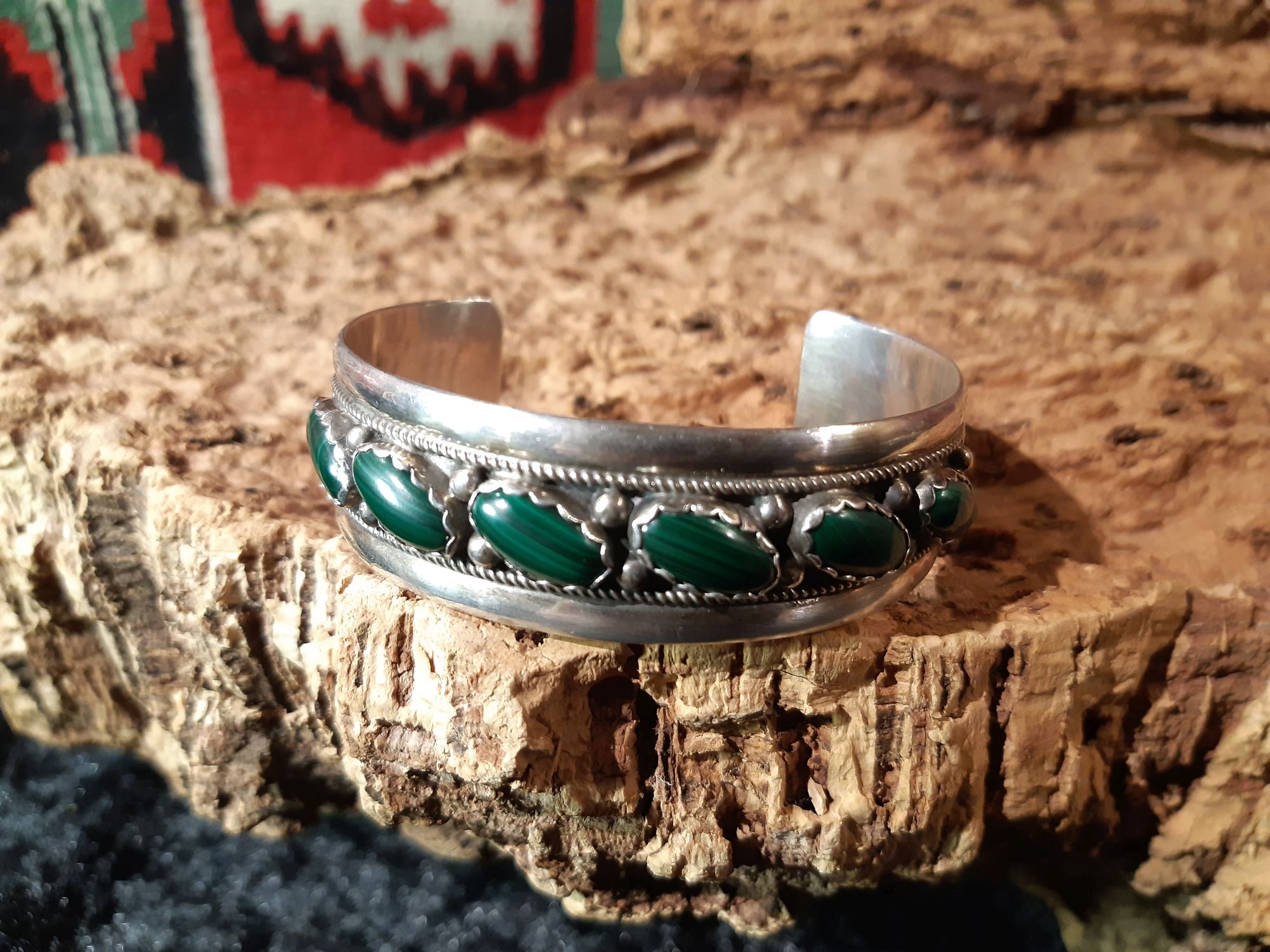 Indianerschmuck, Armreif, Unisex, 6 Malachite, 925er Sterlingsilber, Navaho