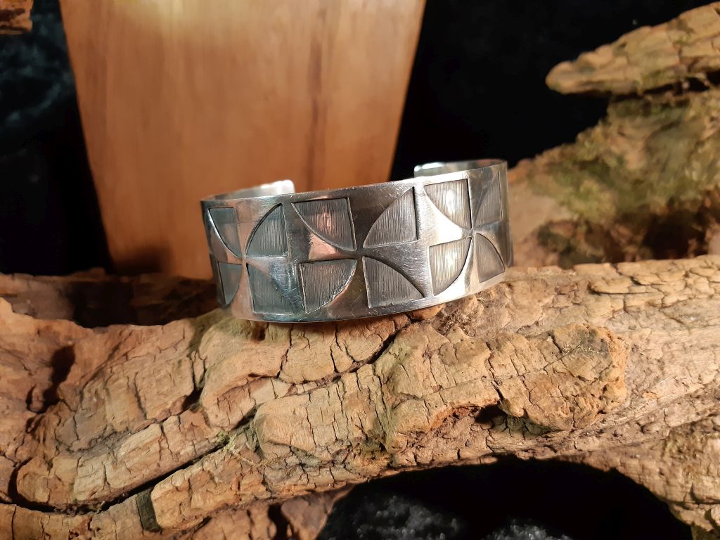 Overlay, eleganter geometrischer Armreif, 900er Silber, punziert, Ecuador, 28,3 g